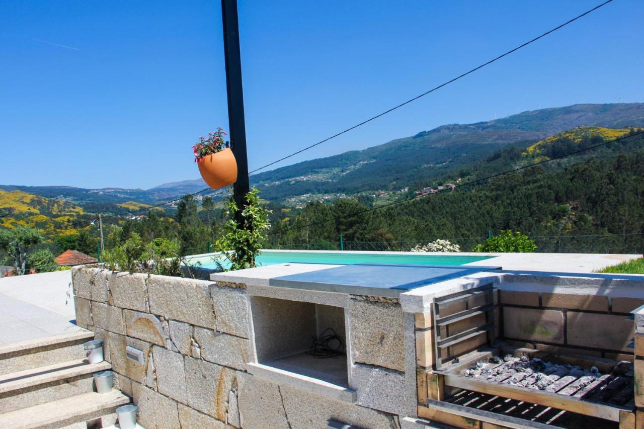 הוילה Monção Casa Da Reguenga מראה חיצוני תמונה