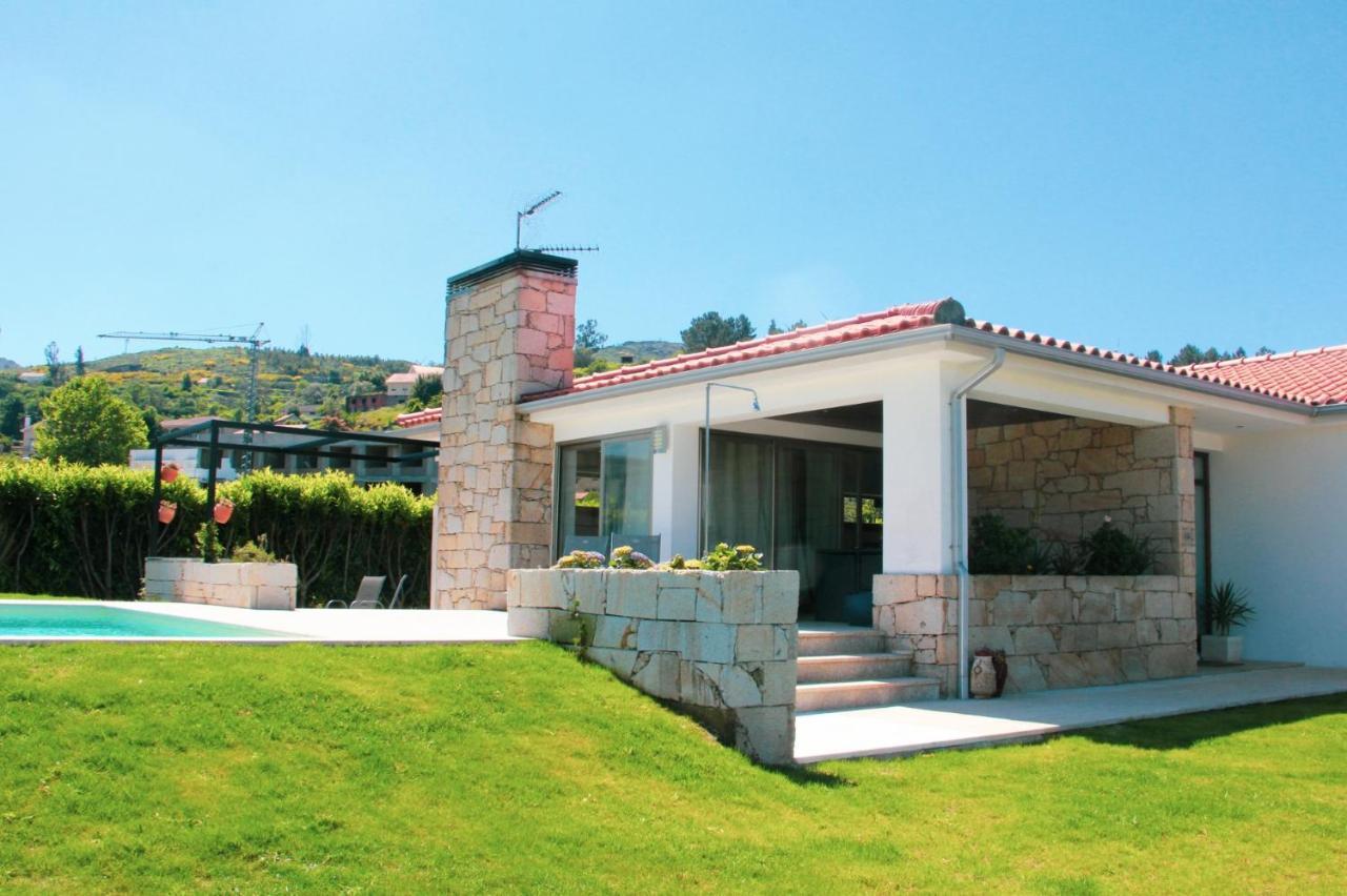 הוילה Monção Casa Da Reguenga מראה חיצוני תמונה